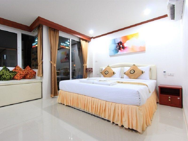 Phusita House 2 Hotel Patong Eksteriør billede